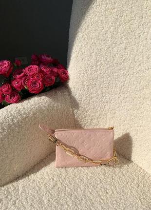 Жіноча сумка louis vuitton coussin mm pink