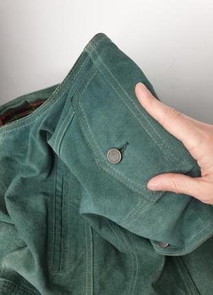 Натуральный замшевый удлиненный жилет оверсайз винтаж изумрудного цвета жилетка замшевая8 фото