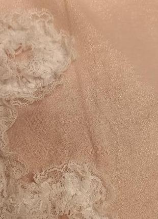 Платье розовое с блестящей нитью стильное и праздничное2 фото