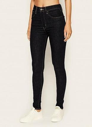 Фірмові завужені жіночі джинси levis чорні жіночі джинси скінні джинси-скінні звужені джинси по фігурі темні жіночі джинси слім1 фото