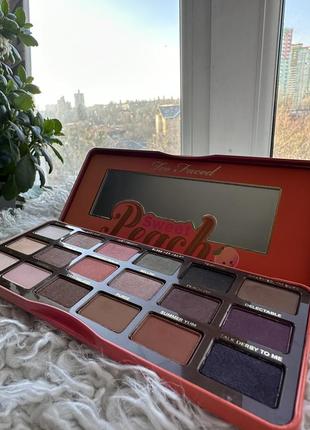 Палетка теней sweet peach eye shadow collection