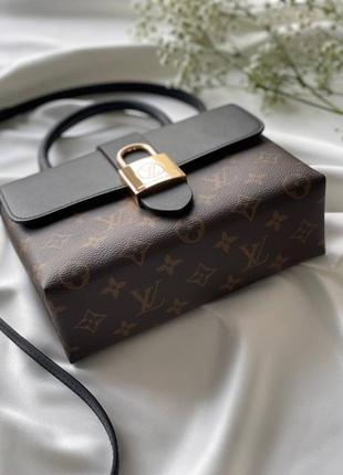 Шикарная кожаная сумка в стиле louis vuitton locky6 фото