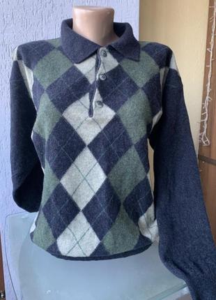 Шерстяной свитер с воротничком в ромби2 фото
