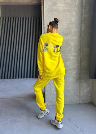 Яскравий стильний теплий утеплений спортивний костюм двійка на флісі з міккі маусом3 фото
