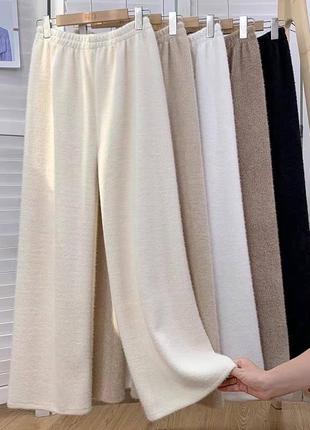 Фон сложный в пружинной рамке