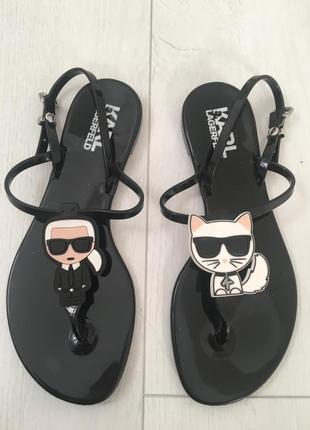 Босоніжки сандалі karl lagerfeld