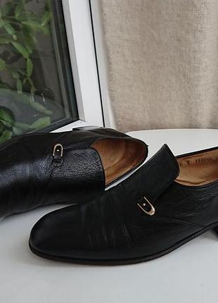 Мягкие и легкие туфли bally