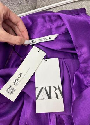 Сатиновое платье zara на запах8 фото