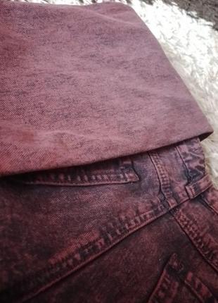 Фирменные новые прямые укороченные джинсы цвета марсала с необработанным краем george6 фото