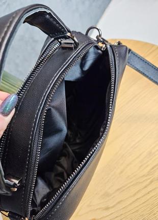 Черная сумка на два отеления, женская сумочка на молнии, средняя сумка с ручкой и длинным ремешком7 фото