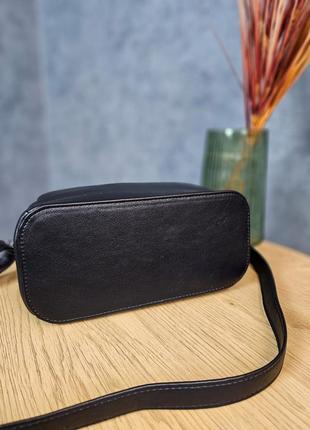 Черная сумка на два отеления, женская сумочка на молнии, средняя сумка с ручкой и длинным ремешком5 фото