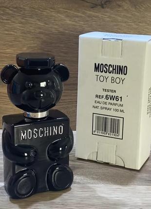 Парфумована вода toy boy 
moschino