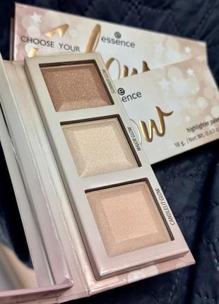 Палетка хайлайтерів essence4 фото