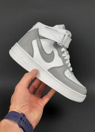 Nike air force 1 высокие белые с серым кроссовки женские кожаные топ качество зимние с мехом ботинки сапоги высокие теплые найк форс кожаные7 фото