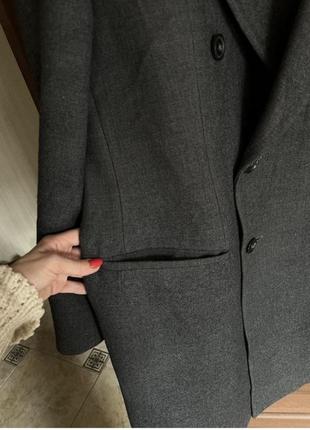 Кашемірова стильна шерстяне пальто сіре базове класичне пальто3 фото