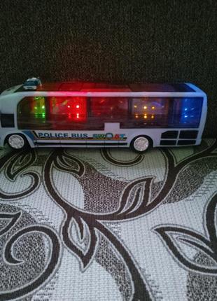 Поліцейський автобус1 фото