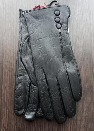 Женские перчатки кожа