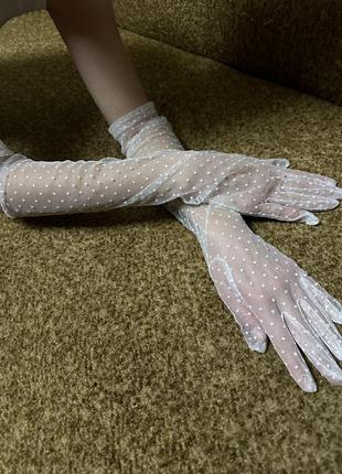 Винтажные высокие фатиновые перчатки