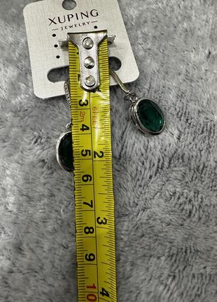Серьги из медицинского серебра, медсплав, зеленые камни9 фото