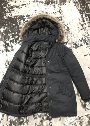 Тепла зимова парка. пух.