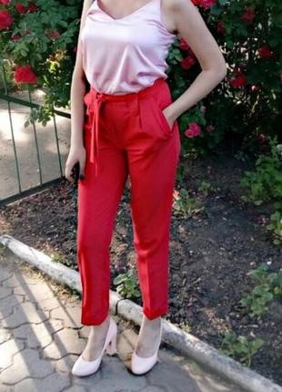 Брюки женские красные
