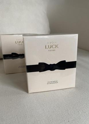 (запакованы) парфюмированная вода luck for her avon