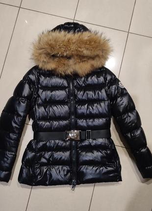 Пуховик moncler.