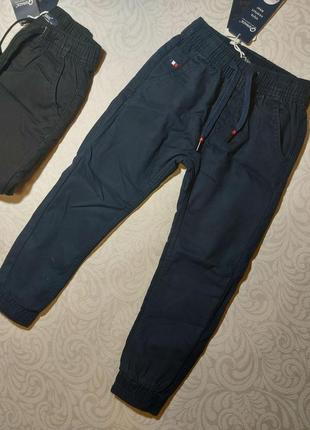 Котонові штани на флісі для хлопчиків  116 122  чорні, т.сині grace джогери2 фото