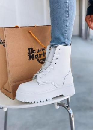 Ботинки женские на осень белые сапоги мартинсы на платформе шнуровке dr. martens2 фото