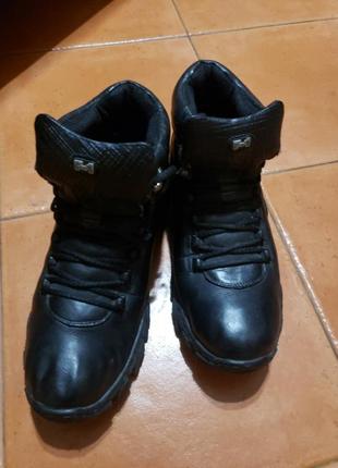 Мужские кожаные зимние ботинки 42 размера