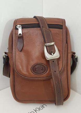 Стильная кожаная сумка crossbody la eulalia argentina.
новая, без бумажной бирки.1 фото