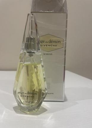 Туалетна вода живанши ангели та демони givenchy ange ou démon le secret