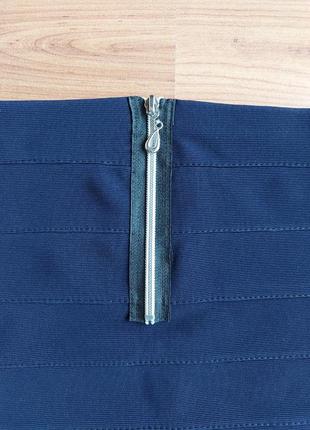 Юбка, юбка мини темно-синяя с акцентным замком сзади, р. 144 фото