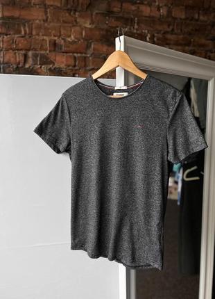 Tommy hilfiger jeans men’s basic classic short sleeve t-shirt slim fit однотонна, базова футболка