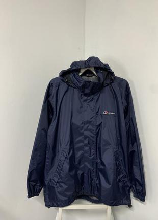 Мужская куртка на мембране berghaus