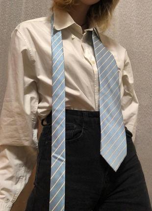 Краватка у смужку