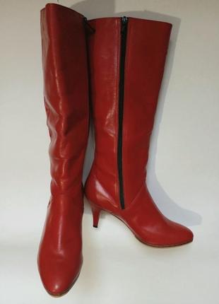 Вінтажні нові чоботи з натуральної шкіри червоного кольору з утепленням