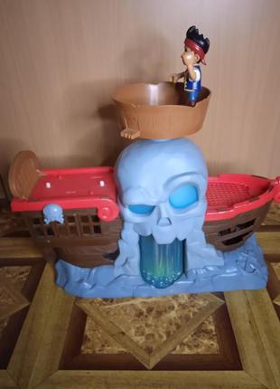 Пиратский корабль игрушки музыкальный кораблик