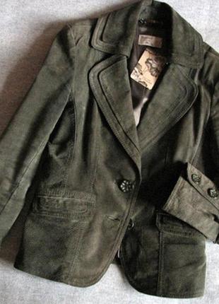 Вінтажний піджак reserved з натуральної замші болотного кольору
