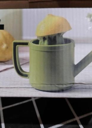 Соковичавниця ручна у формі лійки (lemon juicer)4 фото