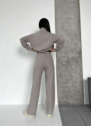 Теплый вязаный костюм кофта с горловиной на молнии прямые брюки4 фото
