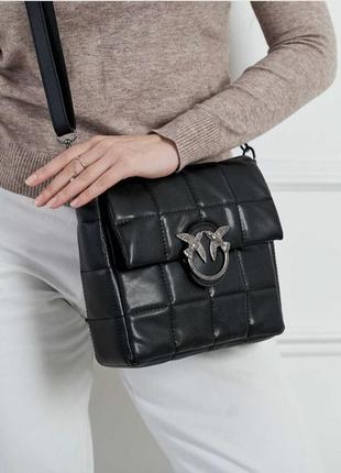 Сумка чорна в стилі відомого бренду