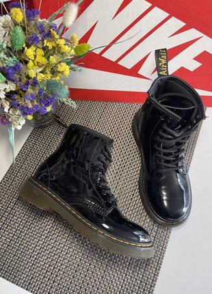 Оригинальные ботинки dr. martens