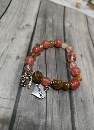 Браслет з натуральних камінчиків зі з'ємною підвіскою брендовий