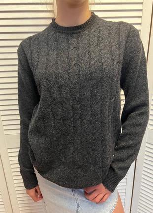 Шерстяний светр