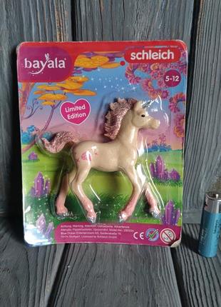 Фигурка schleich жеребенка