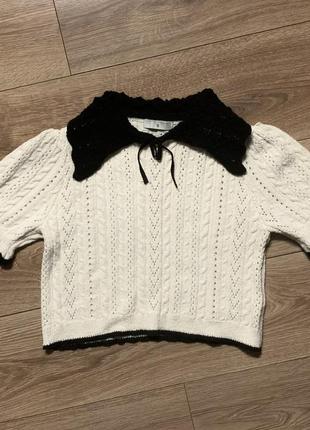 Укороченный вязаный свитер блуза с воротничком1 фото