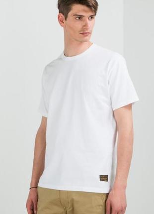 Футболка levi's skateboarding batwing t-shirt white1 фото