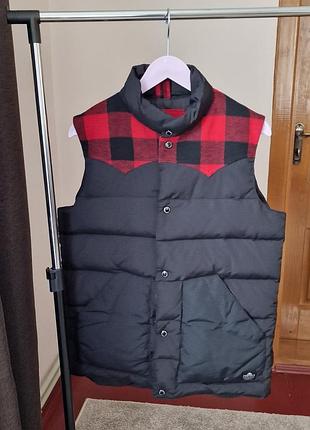 Мужской пуховый жилет/ безрукавка penfield