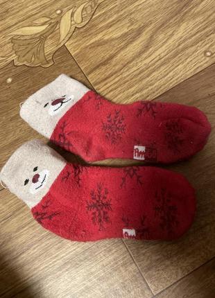 Подарок к мыколам носки красные на редво1 фото